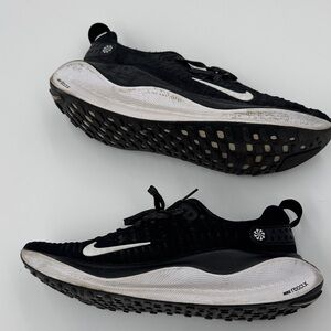 Nike Black and White Men's Running Shoes, ReactX Infinity Run 4, size 9.5